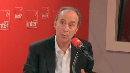 Le propriétaire du groupe Iliad, Xavier Niel, le 10 février 2025 sur France Inter. (FRANCE INTER / RADIO FRANCE)